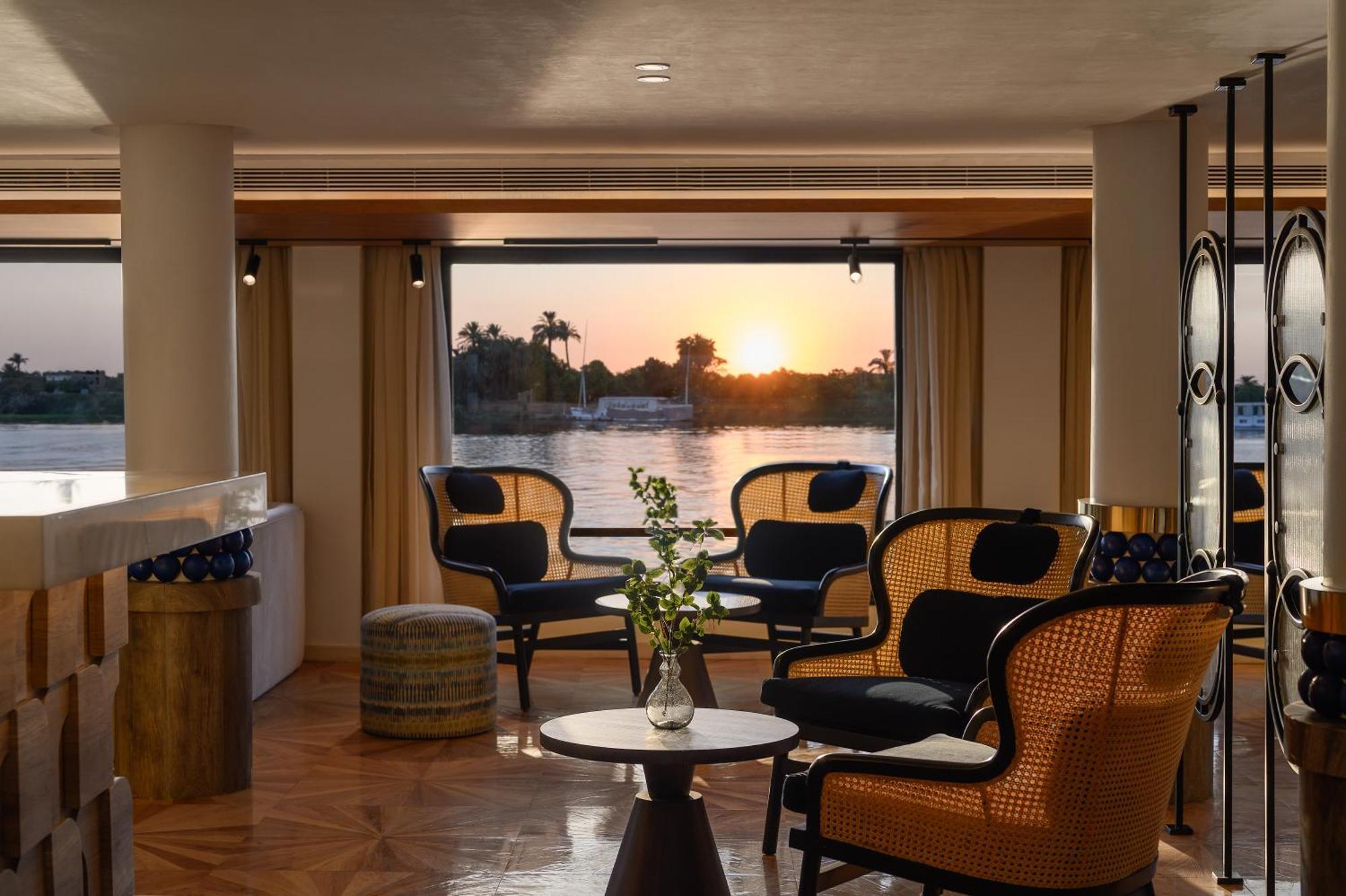 Soleil Nile Cruise - Every Monday From Luxor For 4 & 7 Nights, And Every Friday From Aswan For 3 & 7 Nights Exterior foto