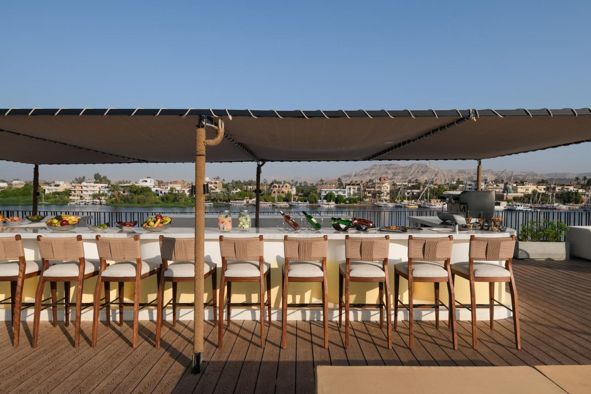 Soleil Nile Cruise - Every Monday From Luxor For 4 & 7 Nights, And Every Friday From Aswan For 3 & 7 Nights Exterior foto