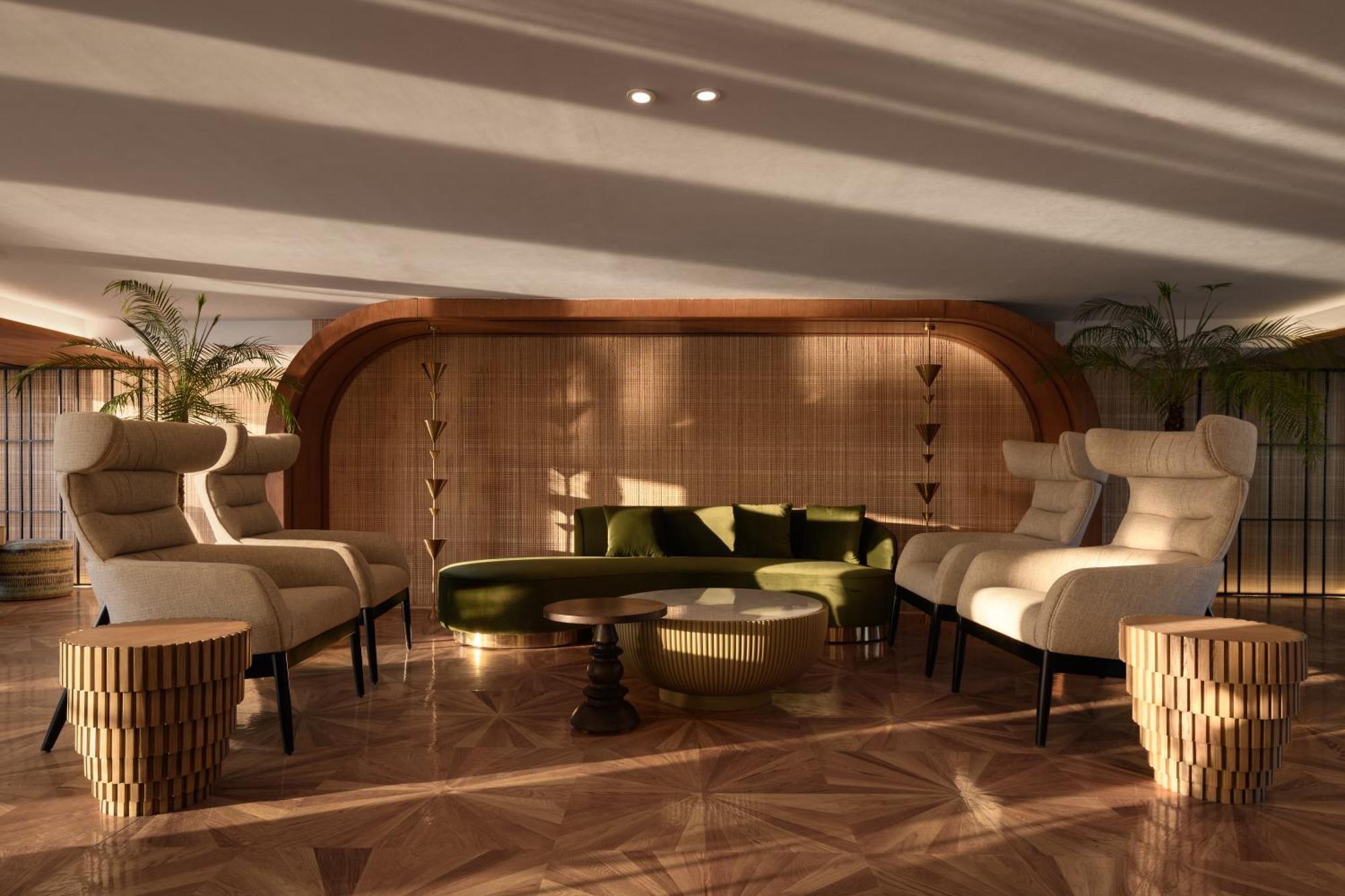 Soleil Nile Cruise - Every Monday From Luxor For 4 & 7 Nights, And Every Friday From Aswan For 3 & 7 Nights Exterior foto